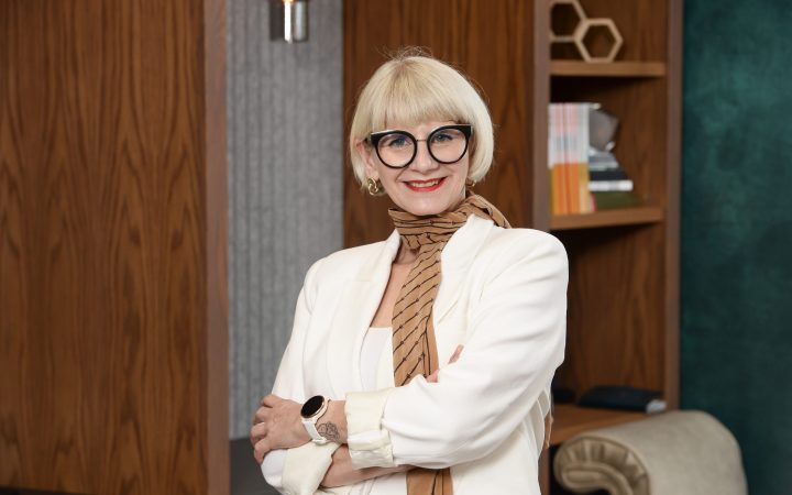From strategy to behaviour: building a truly client-centric insurance culture